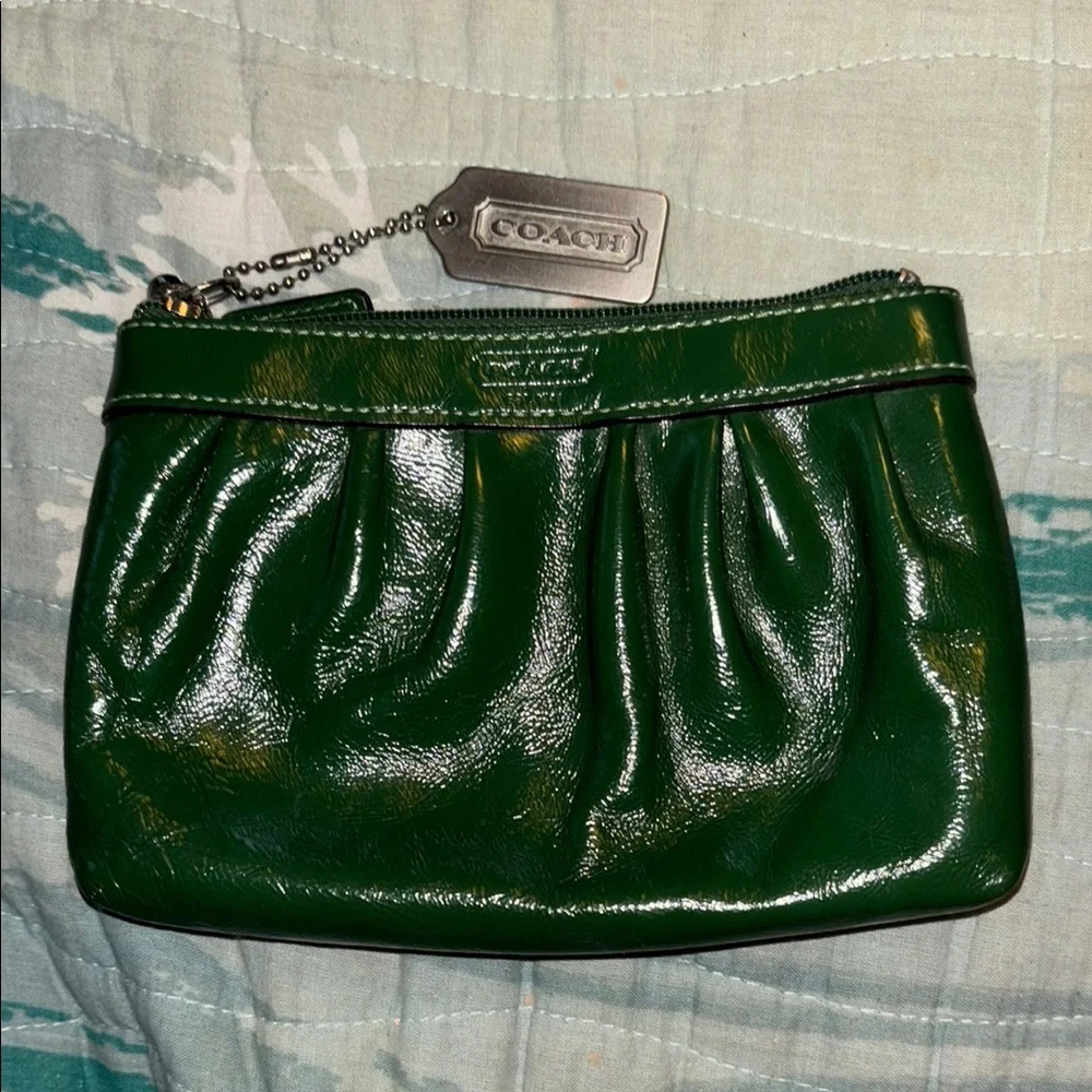 Coach Green Leather Wristlet - Picture 1 of 6